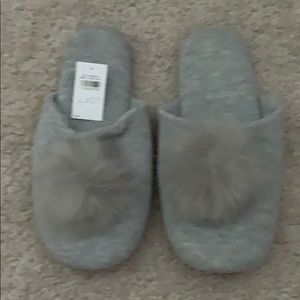 NWT LOFT Gray Pom Pom Slippers